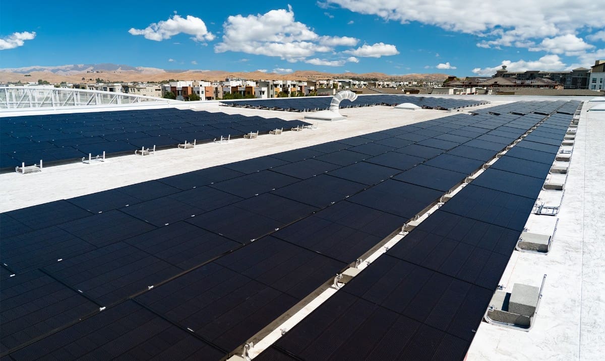459960462_1299348474759639_1809590339145159567_n arlen ness solar panel array installation by Synergy Power showing PV panels